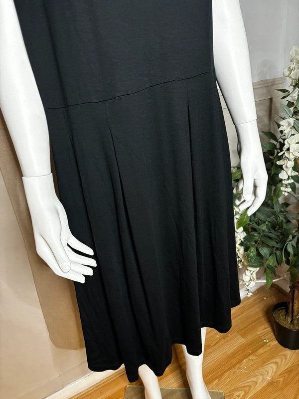 Black jersey dress