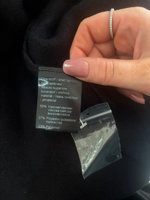 Collection L Black Knit Poncho Size 16-20 RRP £85 Item 5423